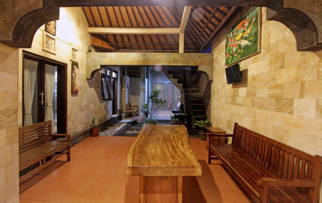 Sari House Ubud - Balinese Style Homestay 외부 사진